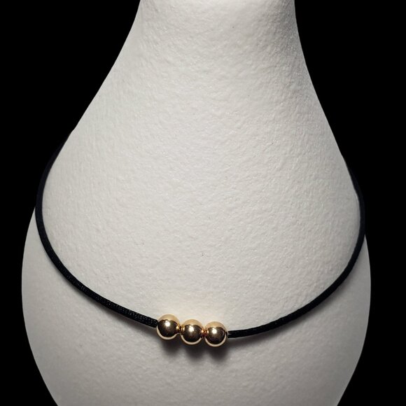 14K Solid GOLD Beads Red String Kabbalah Bracelet Protection Good Luck - Picture 4 of 4